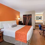 Howard Johnson By Wyndham Savannah Ga