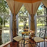 Huge Victorian Beauty Overlooking Forsyth Park