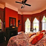 Huge Victorian Beauty Overlooking Forsyth Park