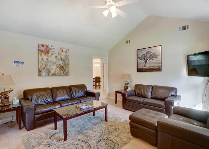 Pooler Travelers Retreat II - Entire House -