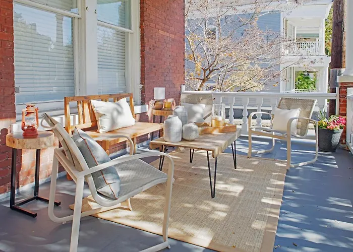 Beautiful Brick 2 Bedroom Home