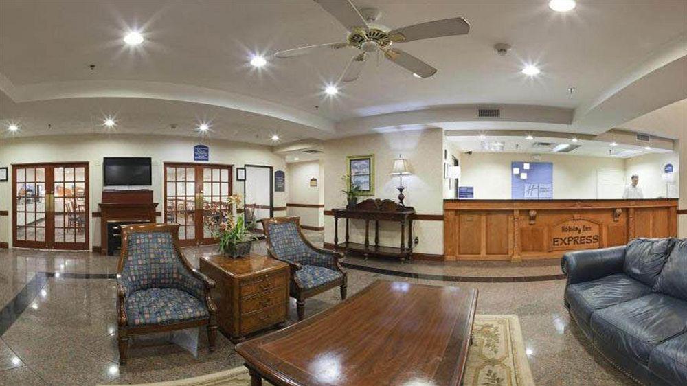 Hotel Gateway &