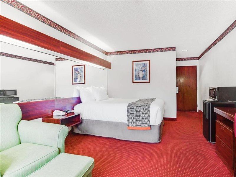 Hotel Microtel & By Wyndham Savannah/pooler