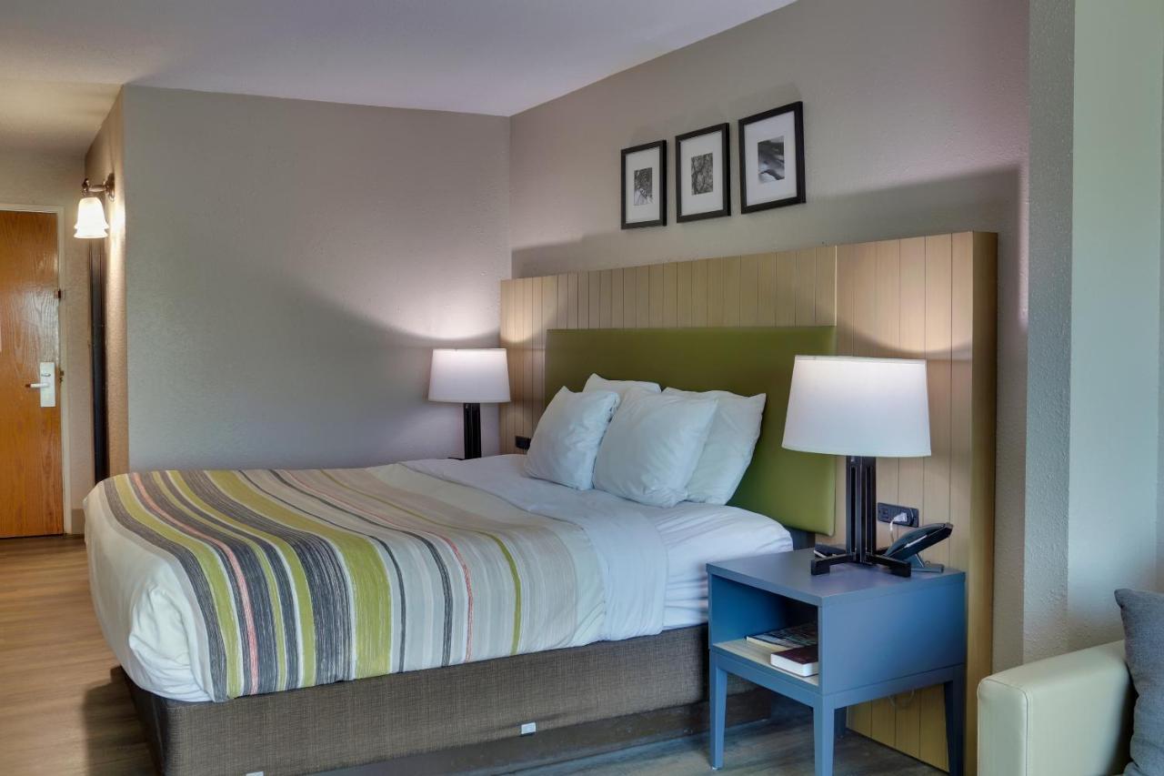 Country & By Radisson, Gateway, Ga 3* Savannah
