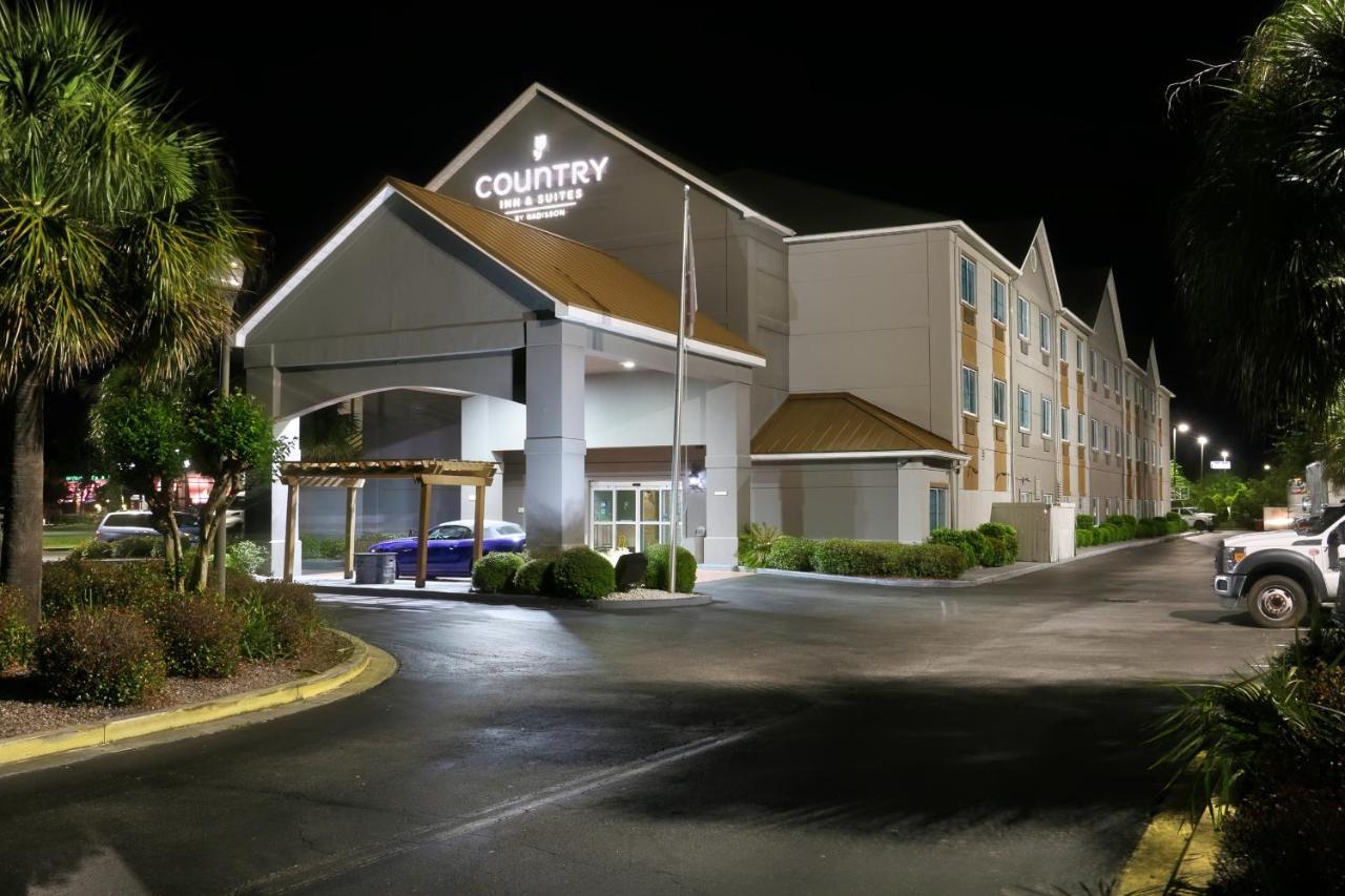 Country & By Radisson, Gateway, Ga Hotel Savannah