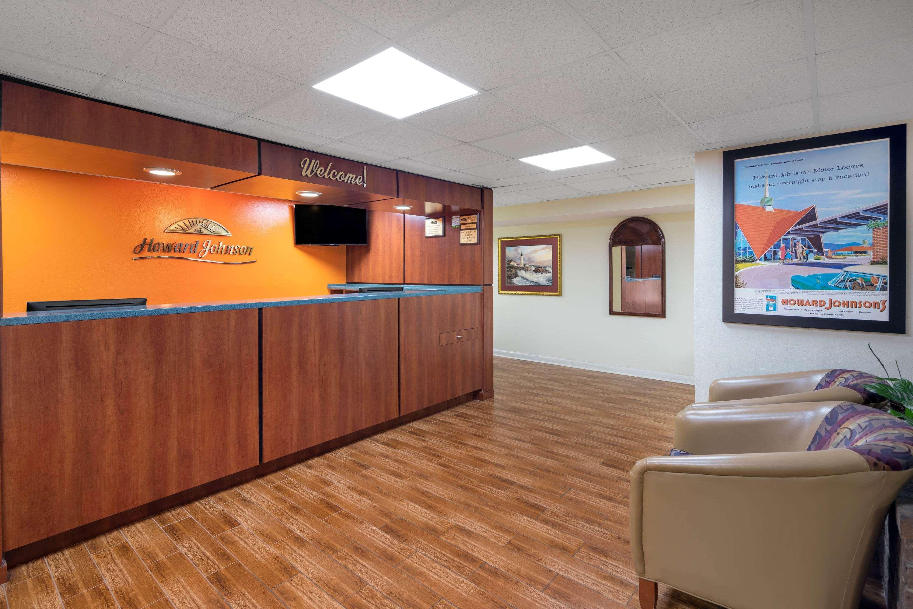 Howard Johnson By Wyndham Ga Hotel Savannah