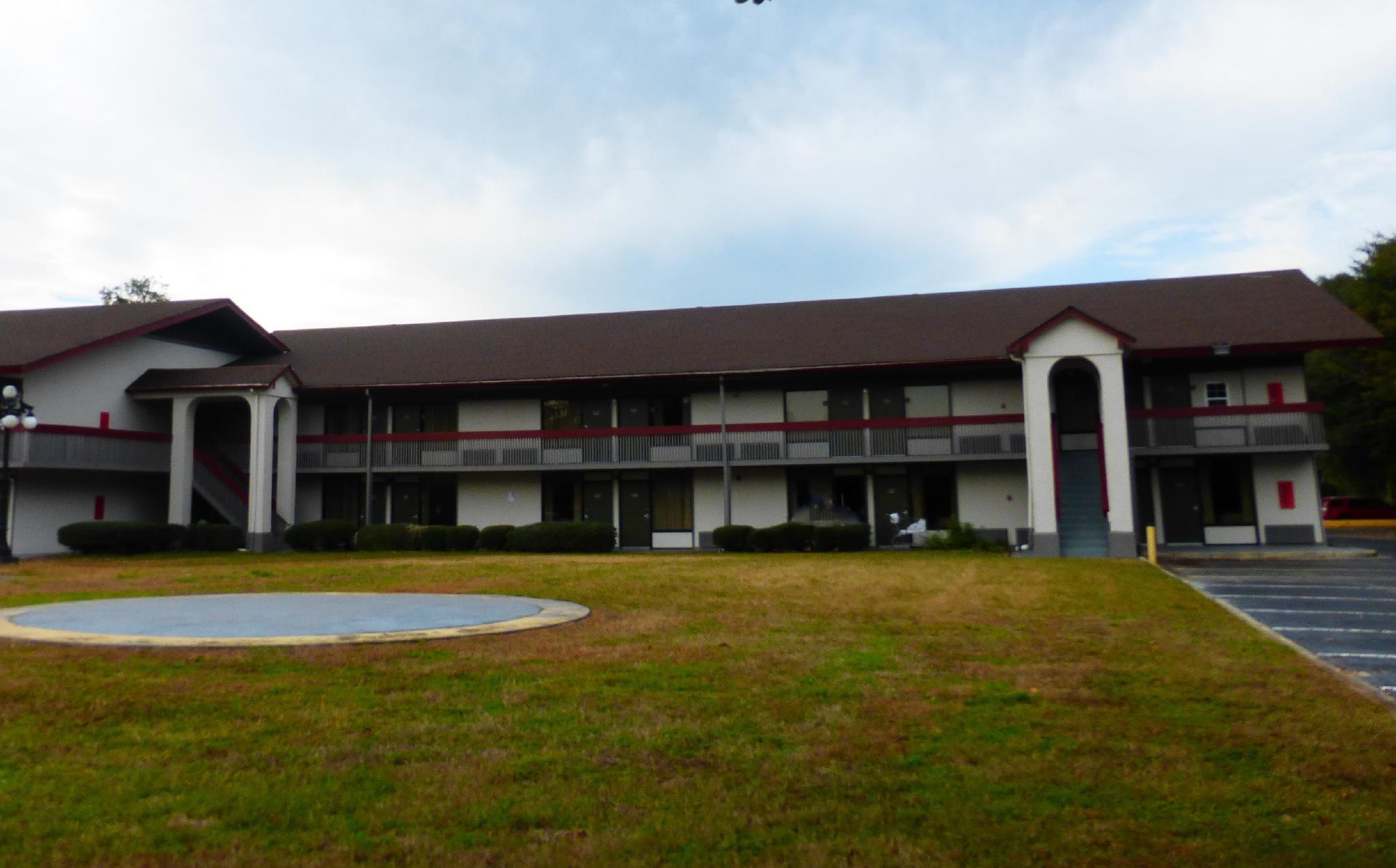 Motel Red Roof - Southside/midtown 2*