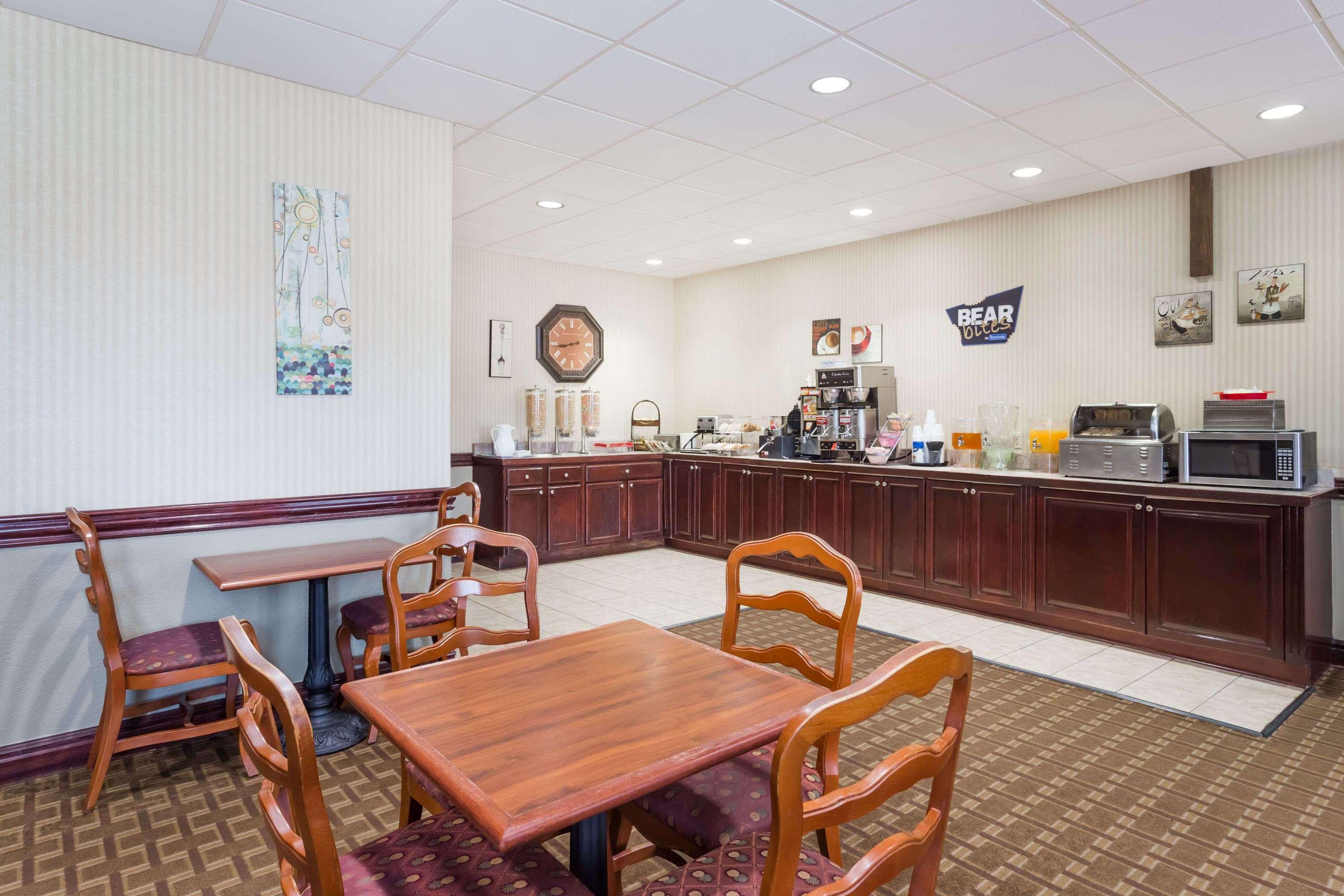 Wingate By Wyndham Gateway Savannah