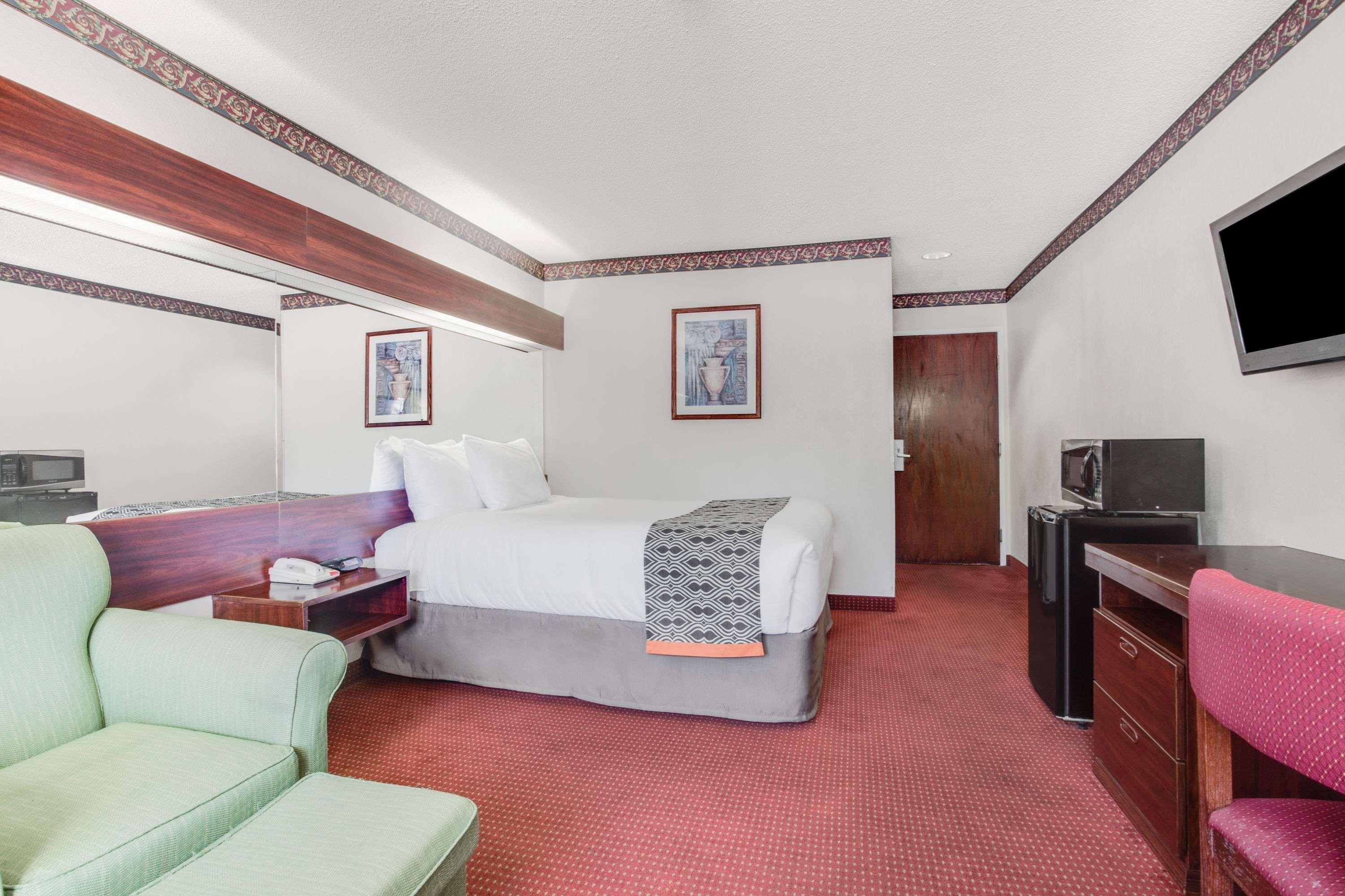 Microtel & By Wyndham Savannah/pooler 3*
