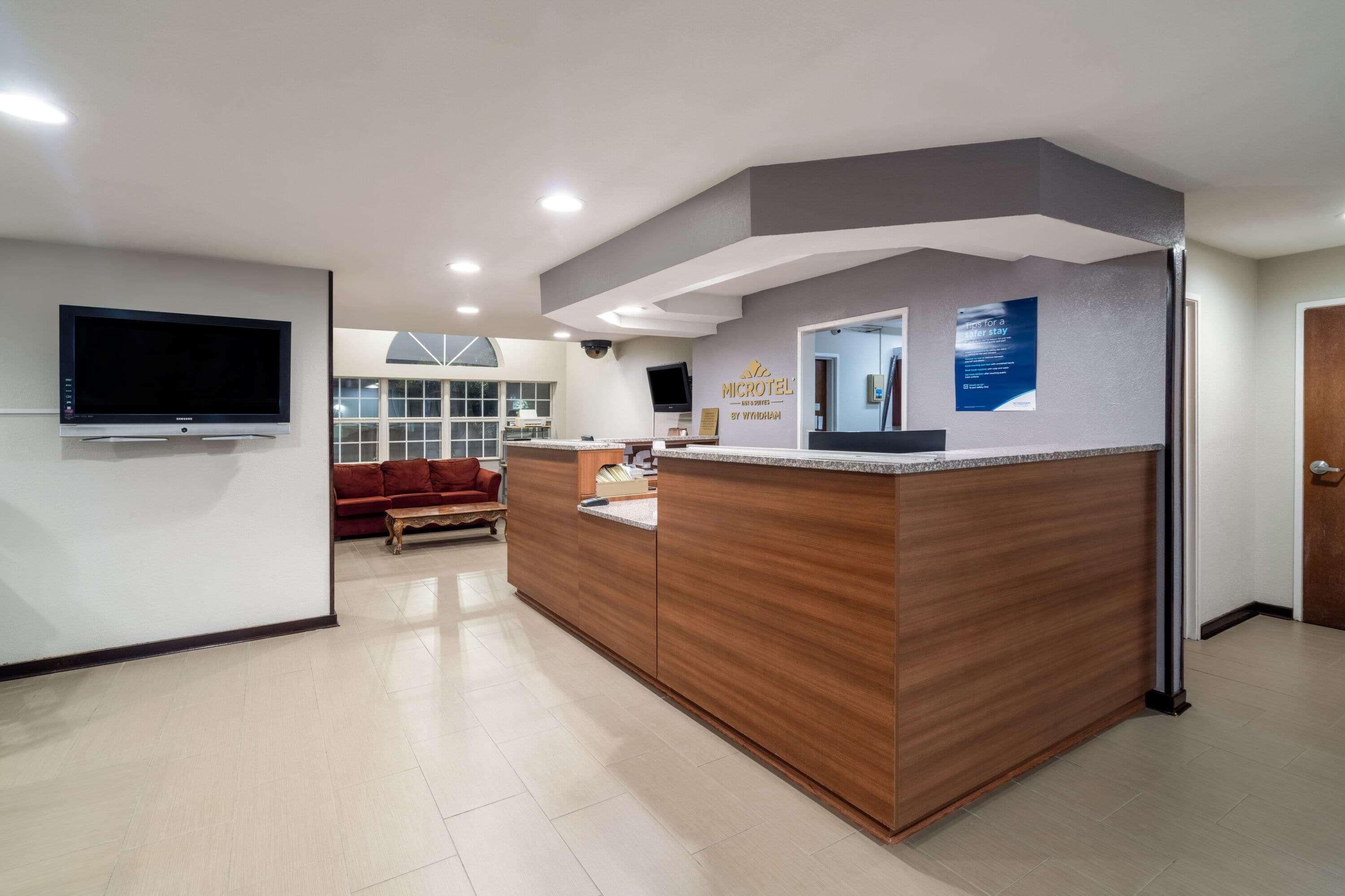 Hotel Microtel & By Wyndham Savannah/pooler