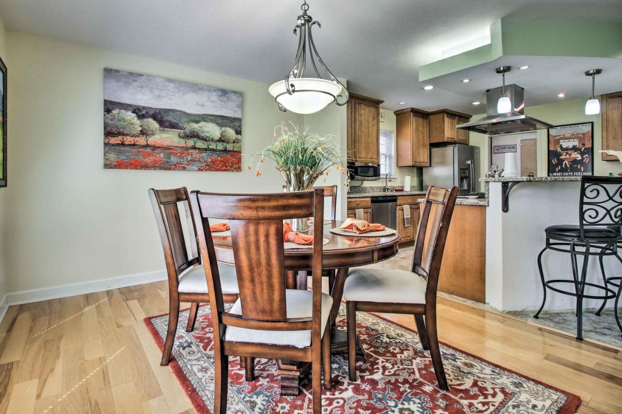 Escape About 11 Mi To Historic District! Holiday home Savannah