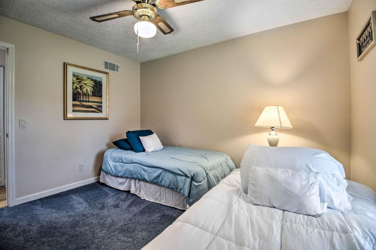 Holiday home Escape About 11 Mi To Historic District!