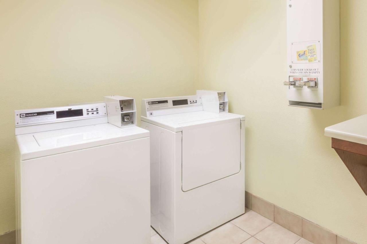 Wingate By Wyndham Gateway 2*