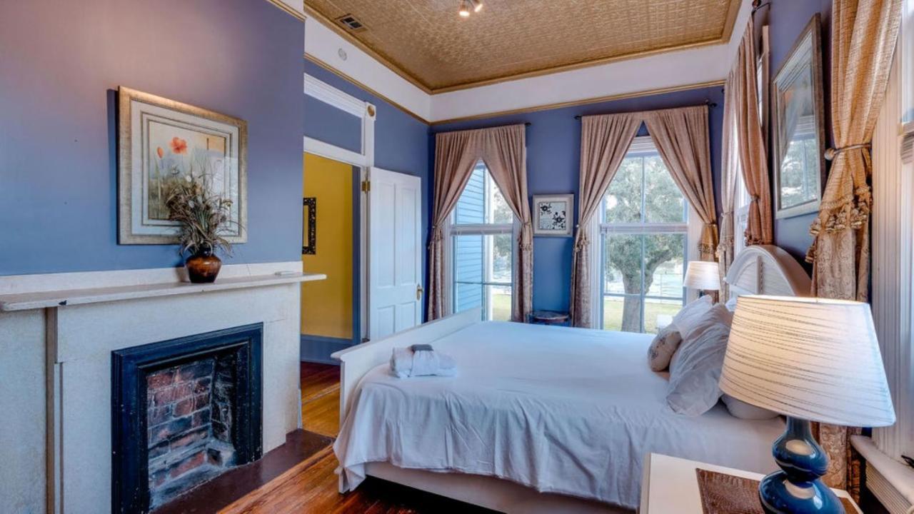 Forsyth Park 2 Bedroom Beauty Bed & Breakfast 4*