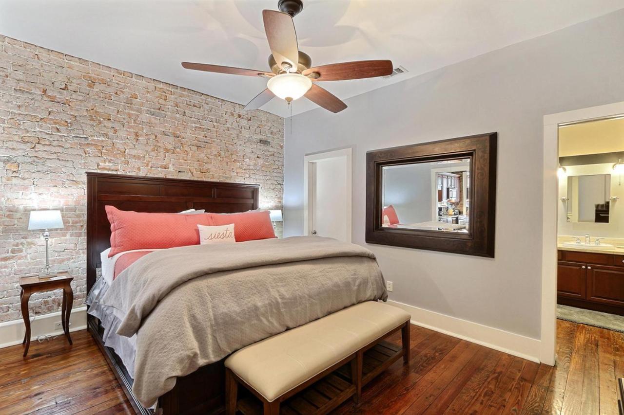 Ellis Square Loft *