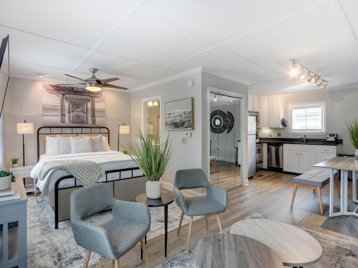Apartment Broughton Deco Carriage Savannah