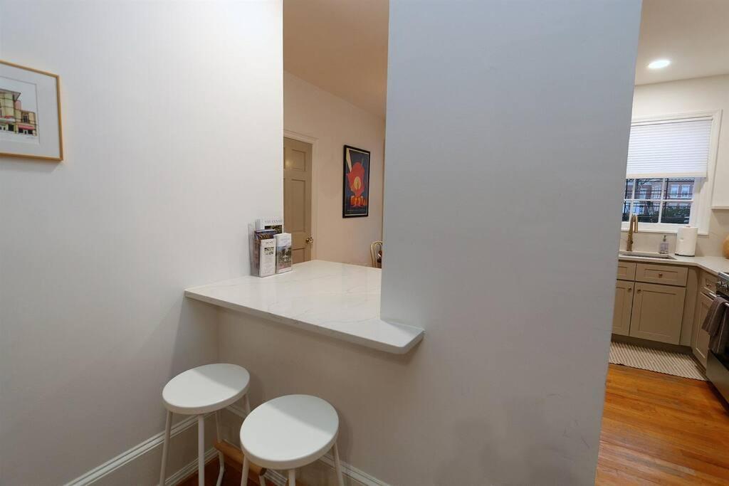 Apartment Queen Anne's