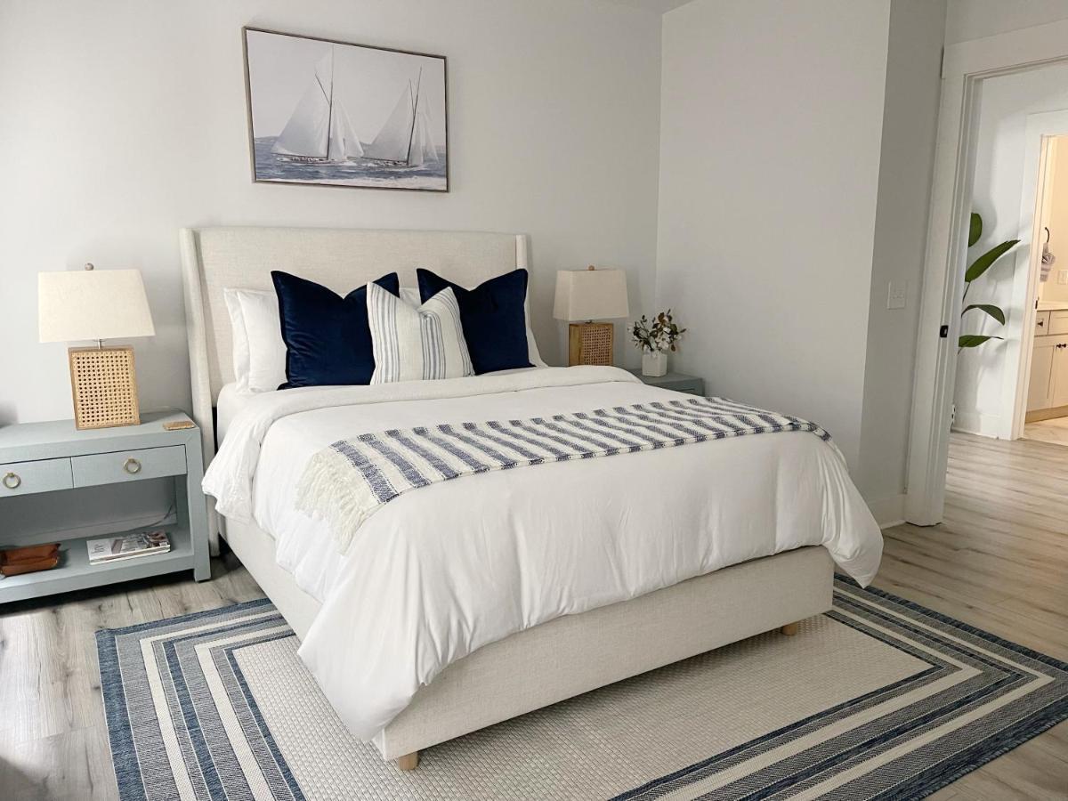 Apartment New! Stylish 1900s Renovated Duplex Building Near Forsyth & River St *