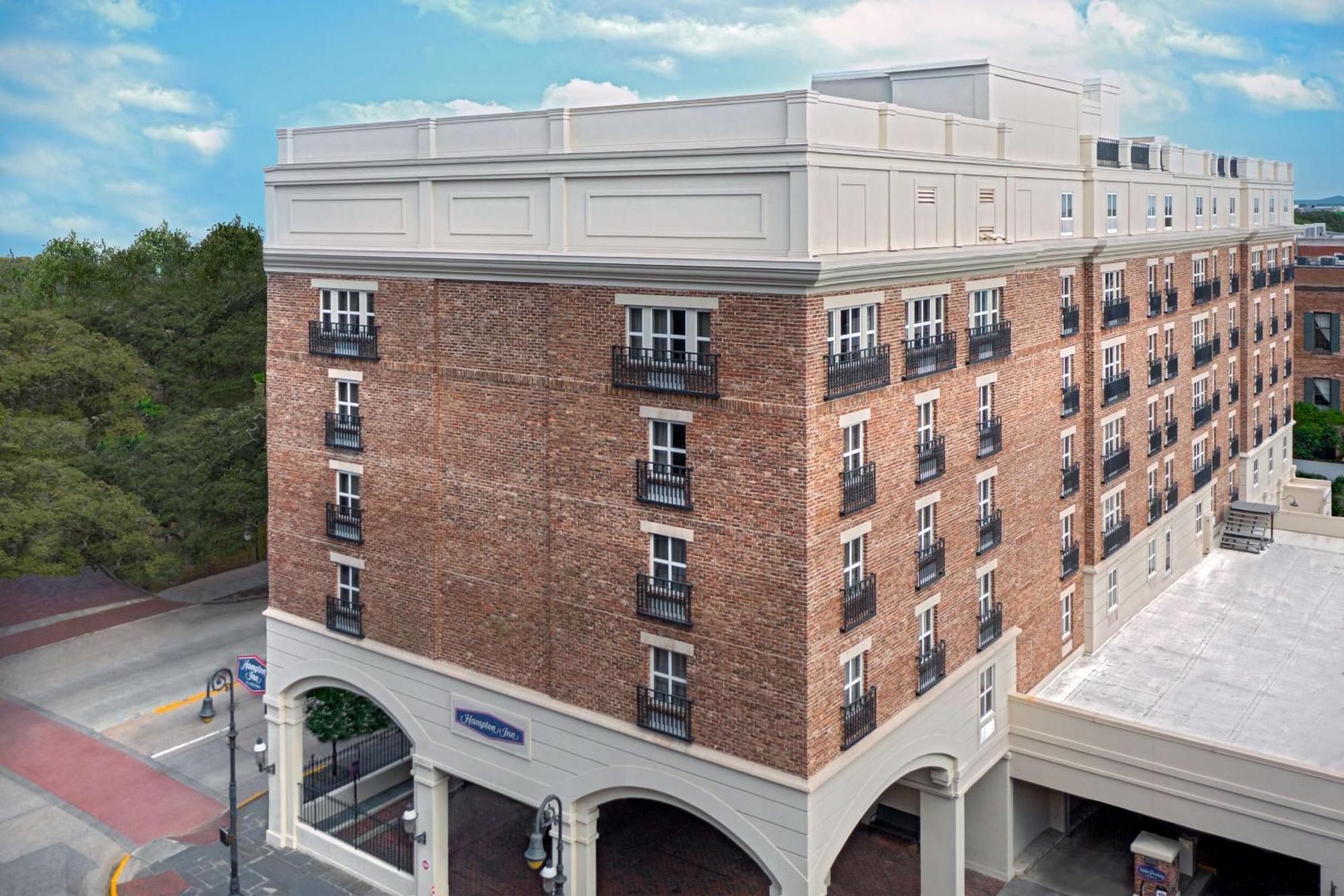 Hampton Historic District Hotel 3*