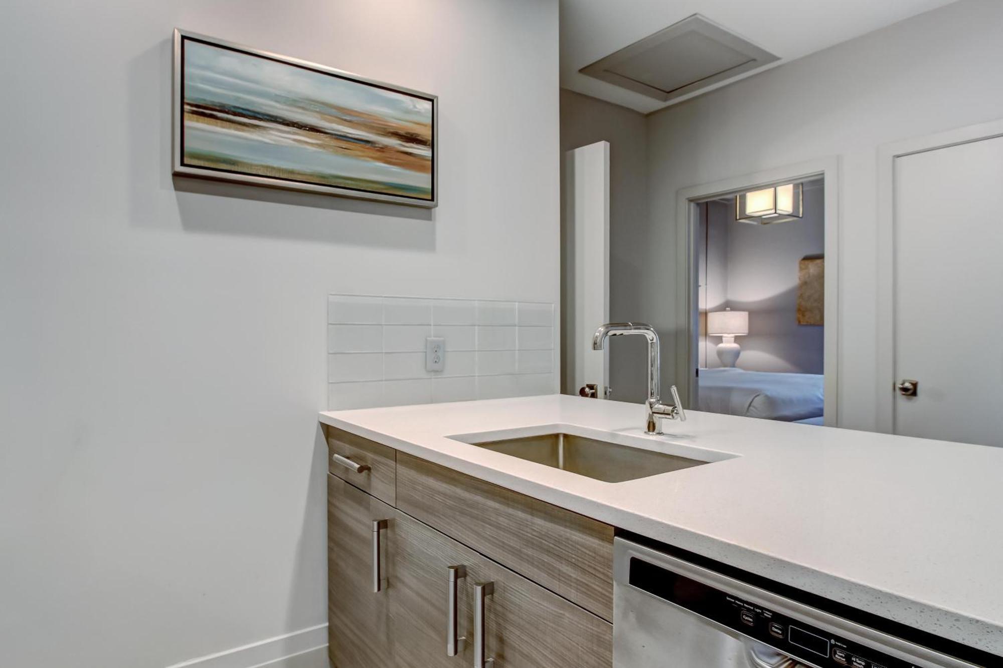Apartment Parker's Collection Unit 7 *
