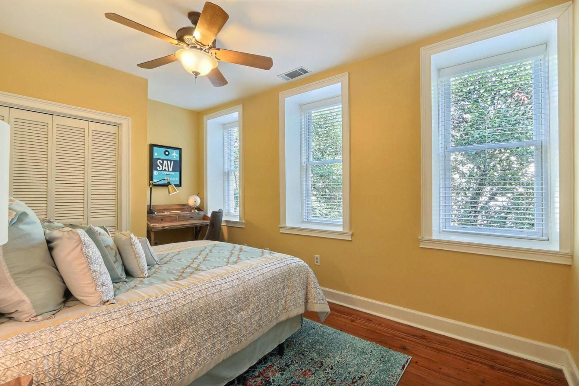 Historic Townhouse On Tattnall *