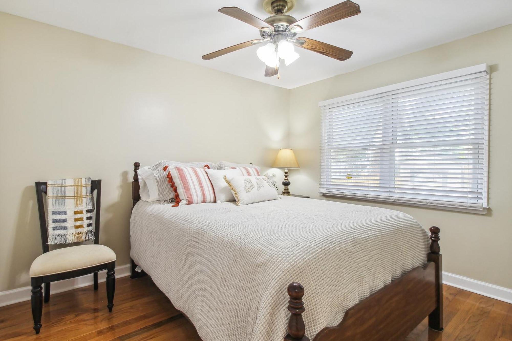 With Patio And Grill About 2 Mi To Downtown Holiday home Savannah