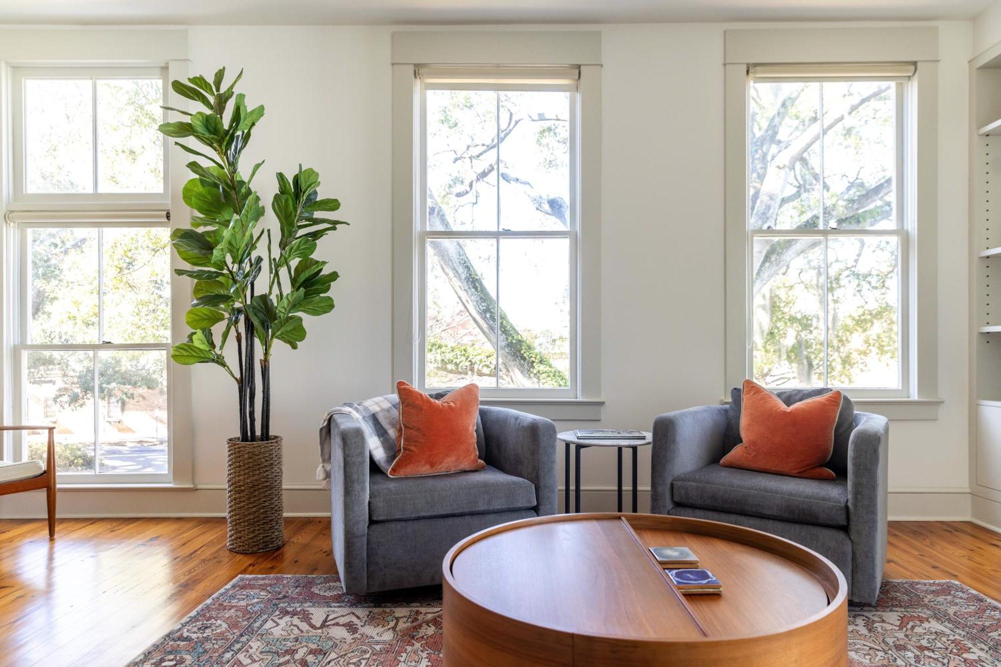 Apartment 2 King Bedrooms Luxury On Historic Crawford Square