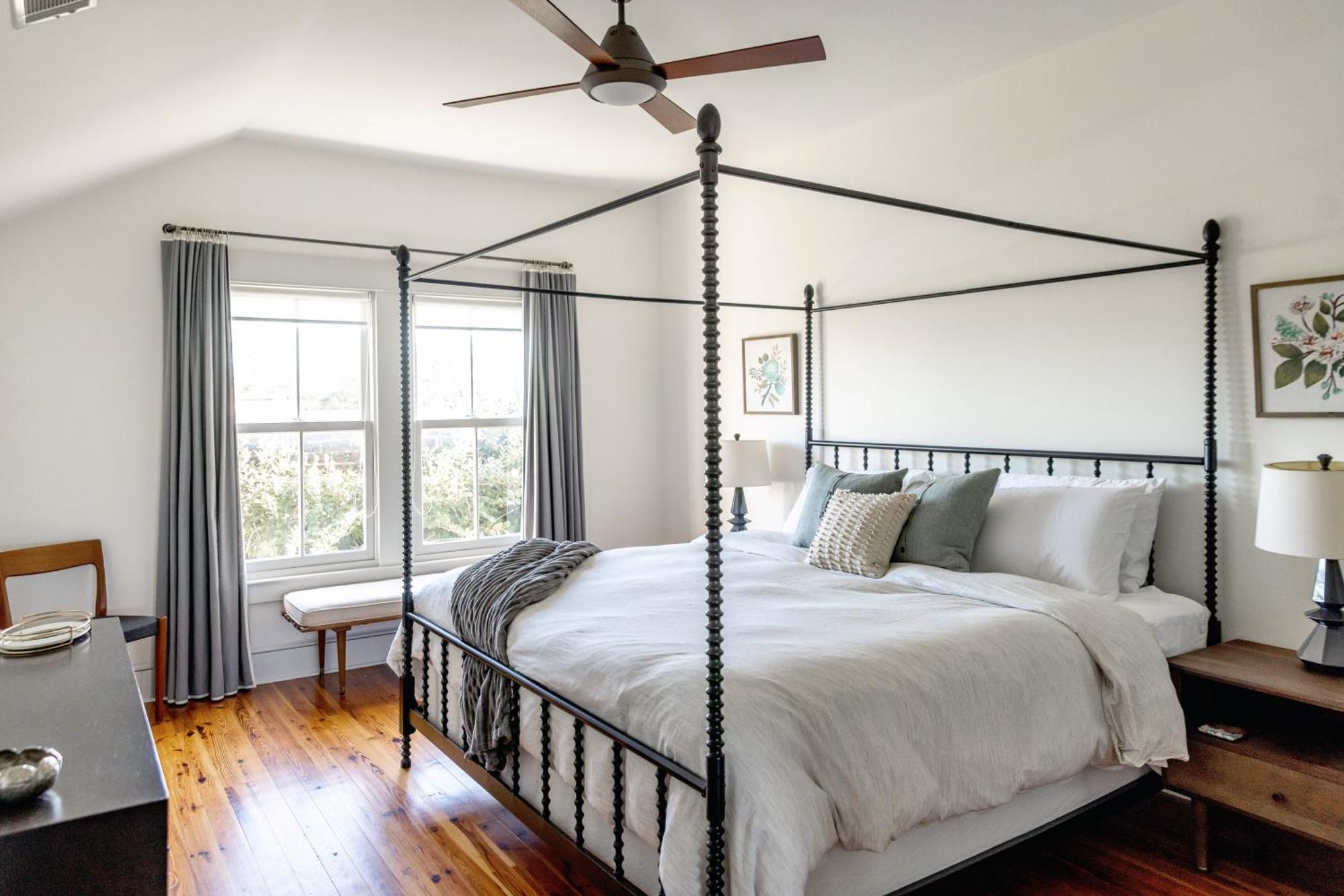 Apartment 2 King Bedrooms Luxury On Historic Crawford Square *