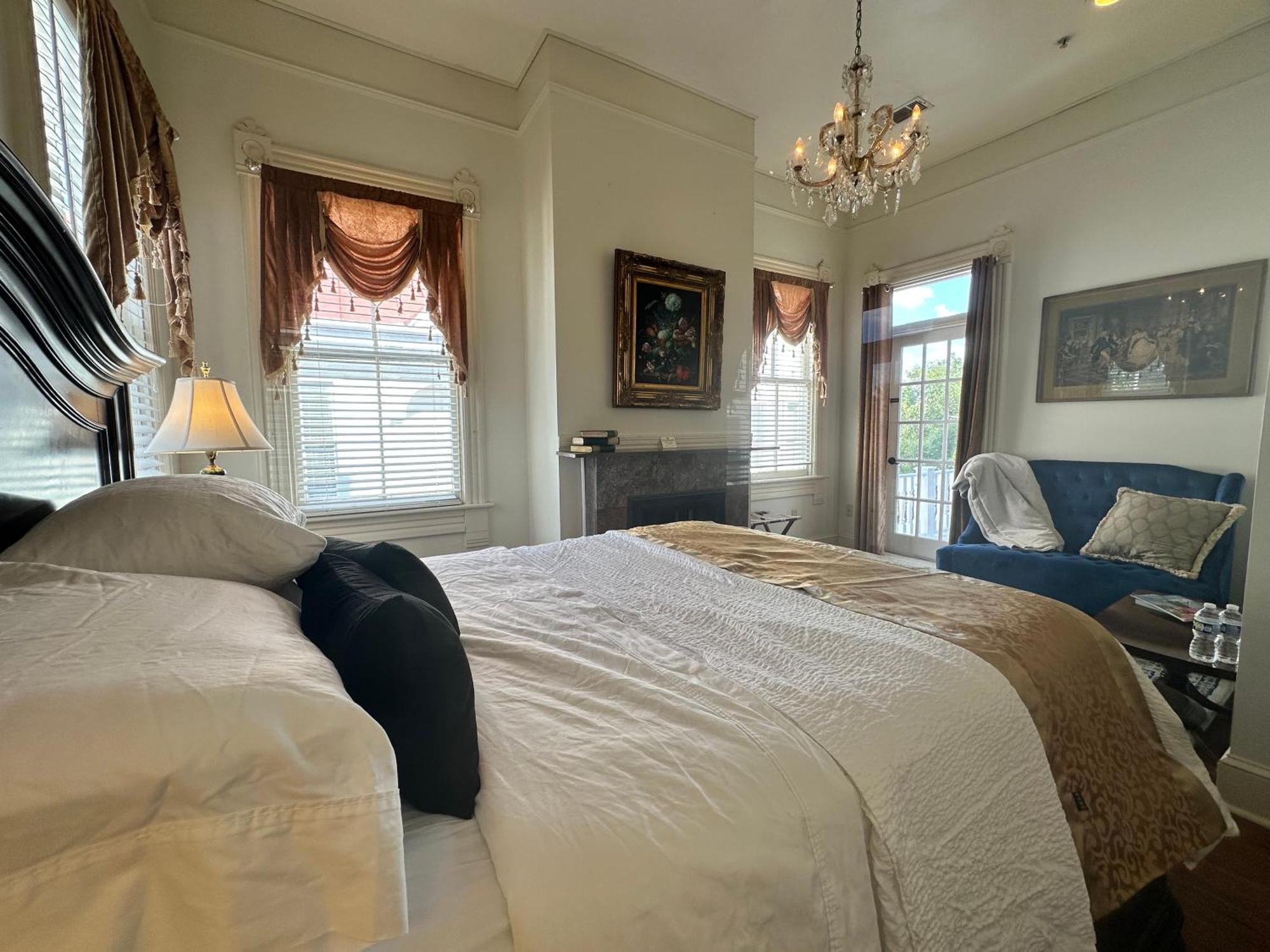 Amethyst Garden Bed & Breakfast Savannah