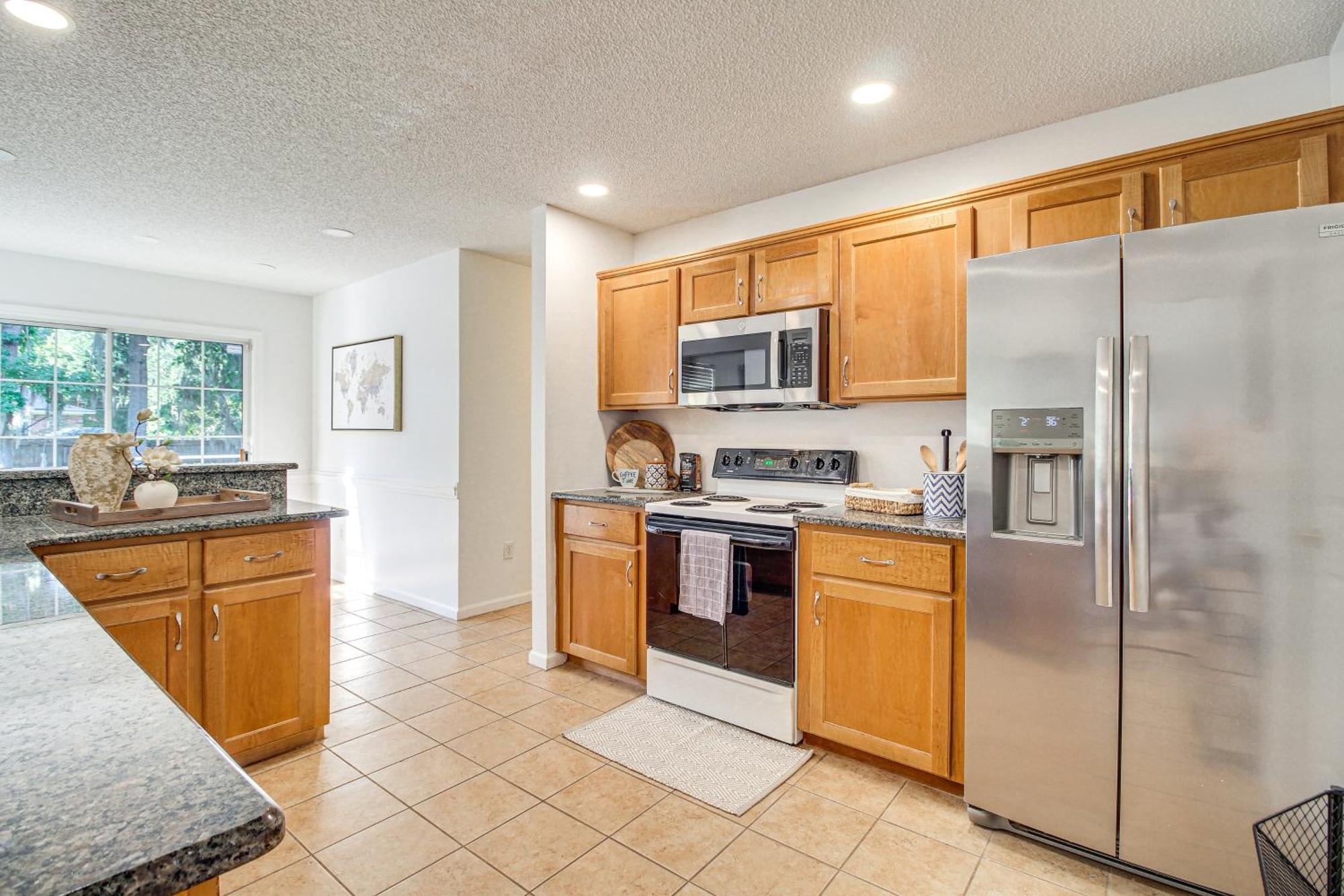 Pet-friendly With Cozy Fireplace! *