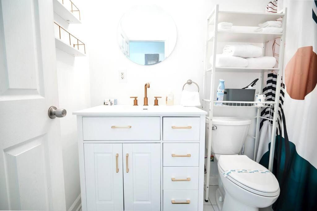 Apartment 2br Boho Chic Duplex, - Near Tybee Island! Savannah
