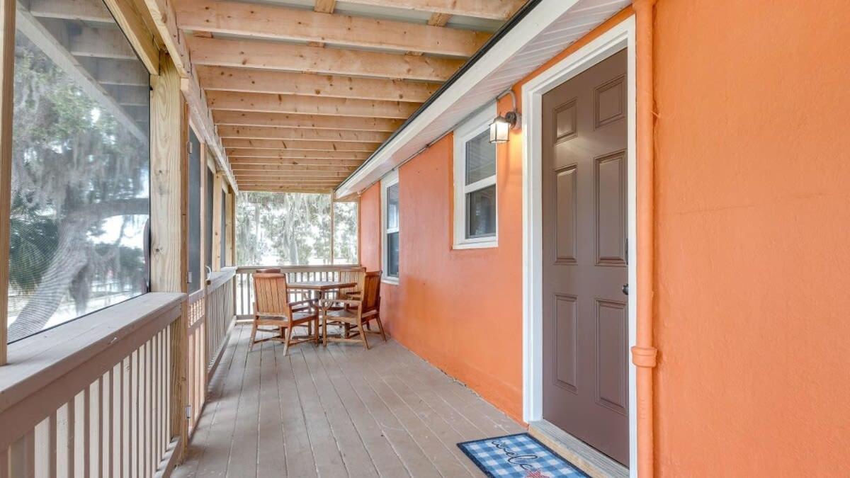 Retro Rainbow At Herb River-orange Oasis #2-upstairs * Savannah