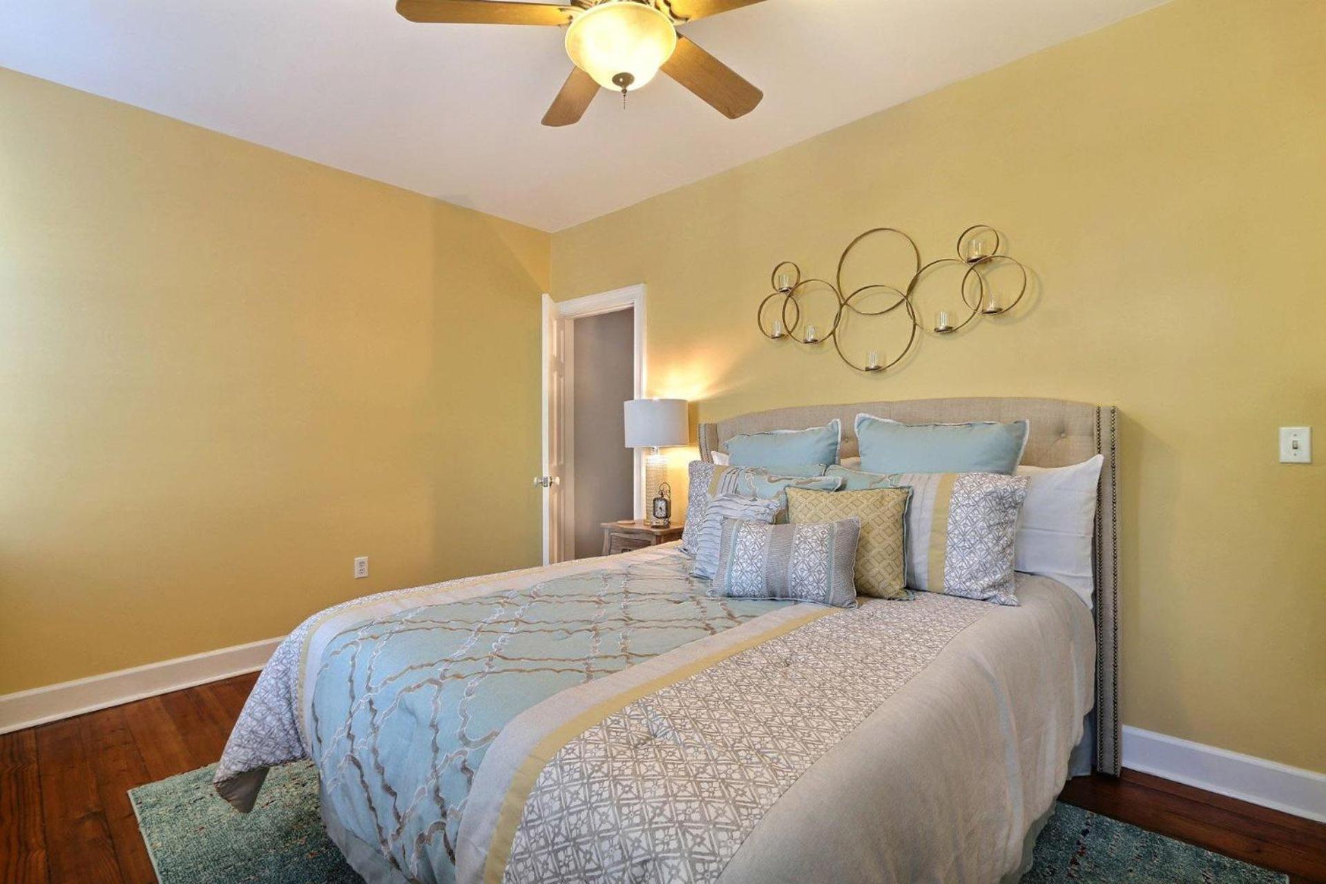 Historic Townhouse On Tattnall Holiday home Savannah