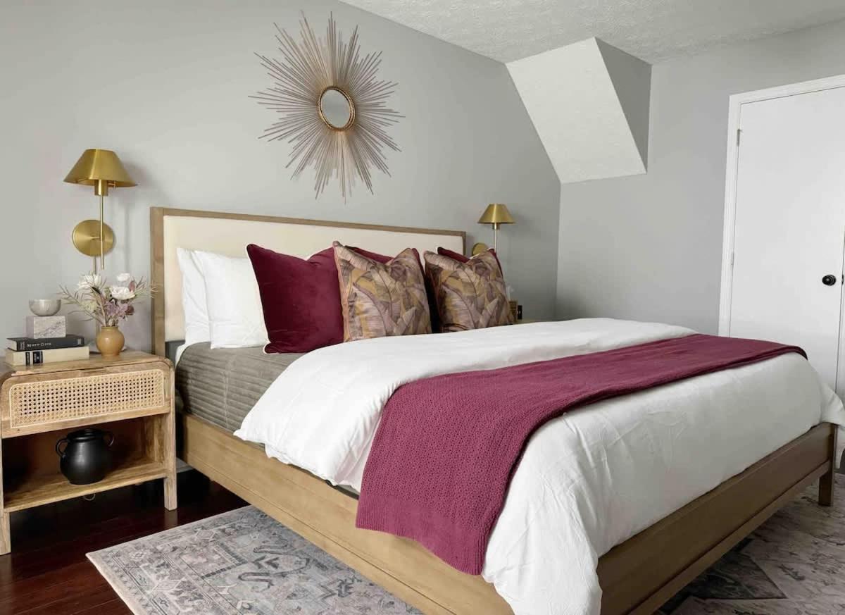 Cozy Near & Downtown Dog Friendly