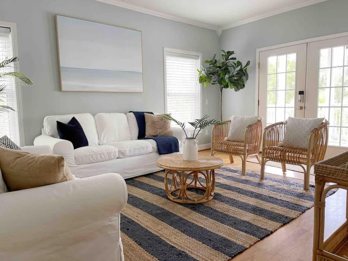Large W Midway To & Tybee Island! Dog Friendly Venue * Savannah