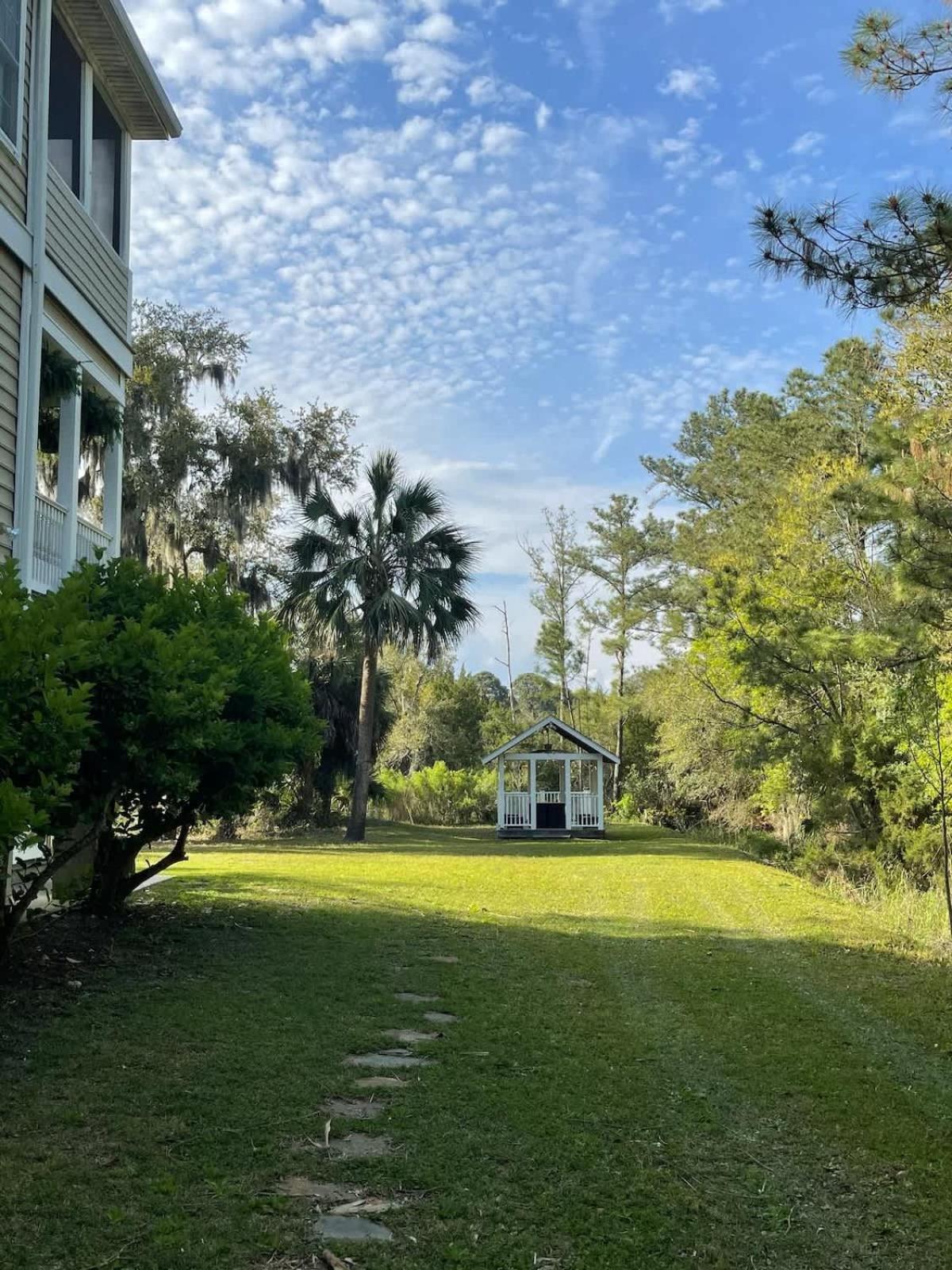 Large And 2 Airstream Glampers & Midway To Tybee & Downtown With Fast Wifi And More! * Savannah