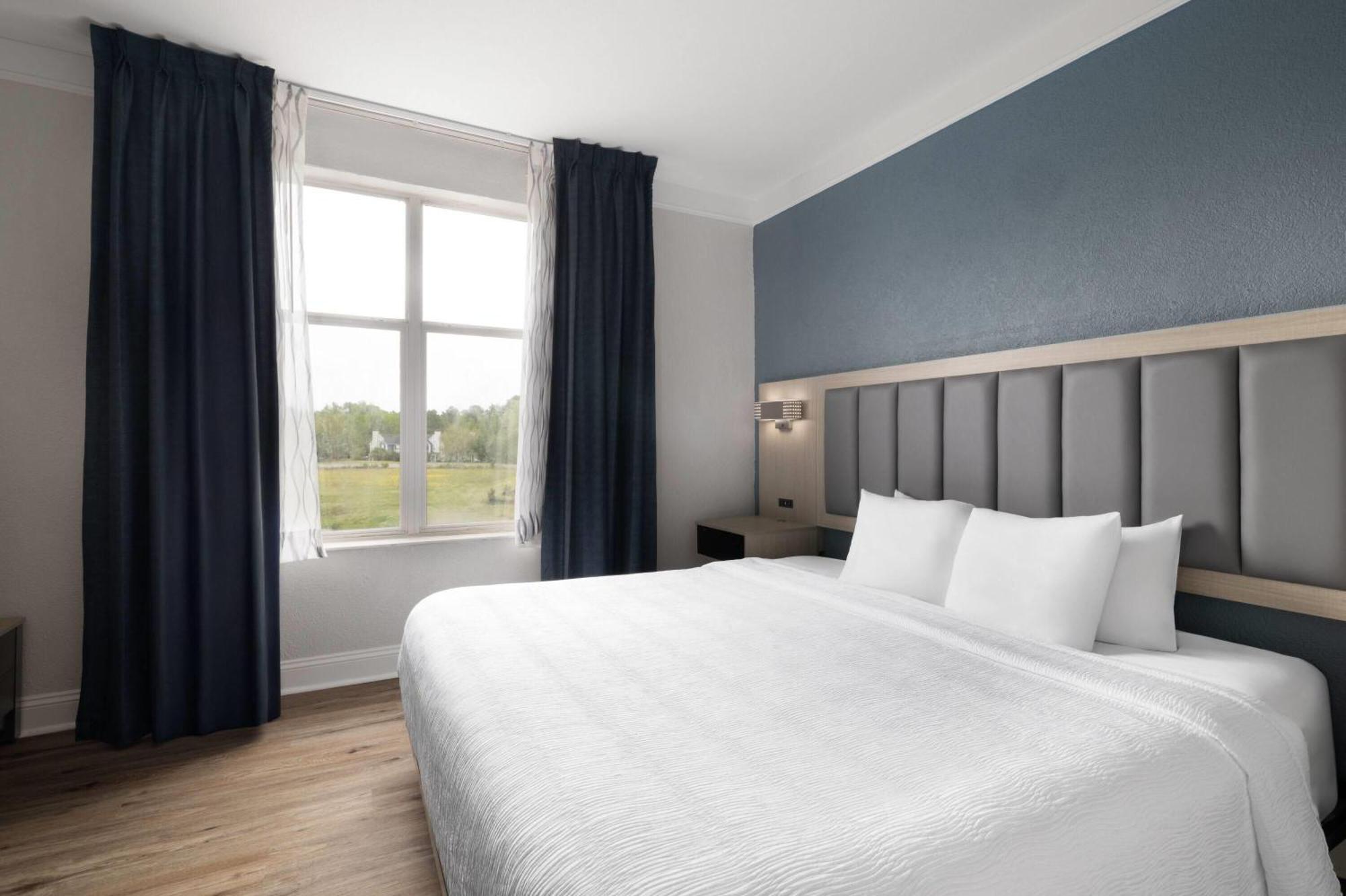 Wingate By Wyndham Gateway Hotel Georgetown