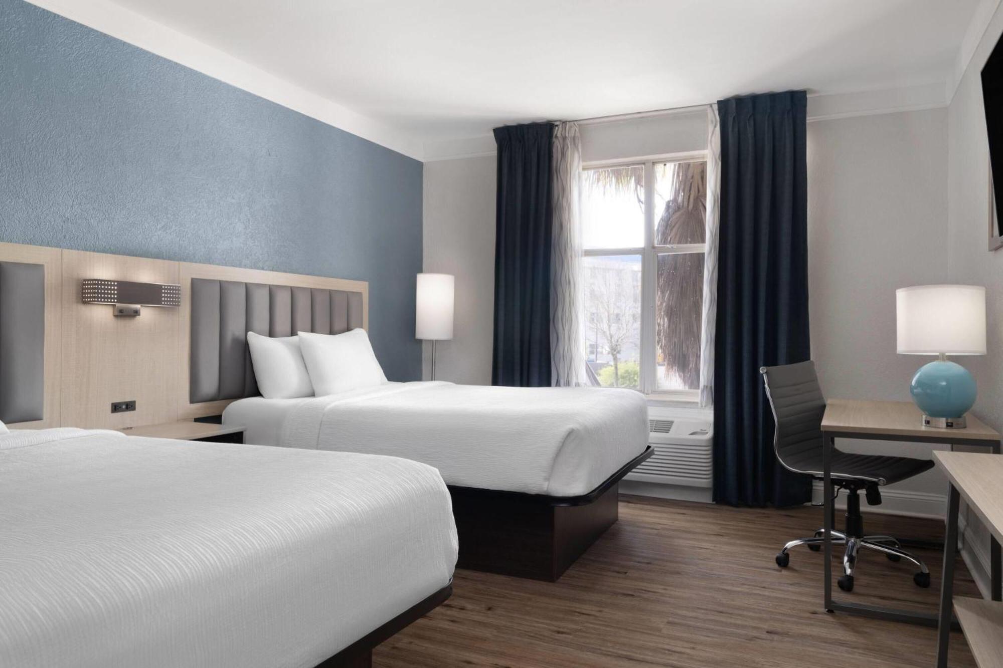 Hotel Wingate By Wyndham Gateway