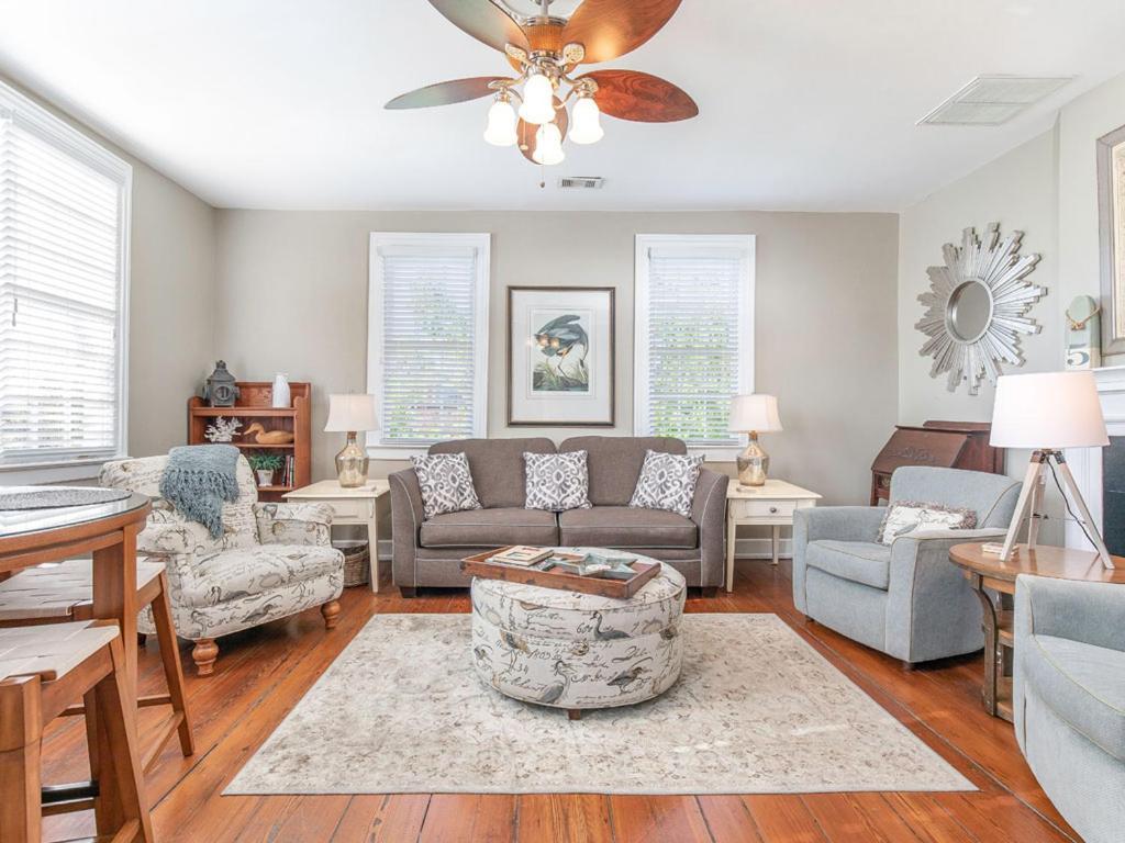 Habersham 3 Apartment *