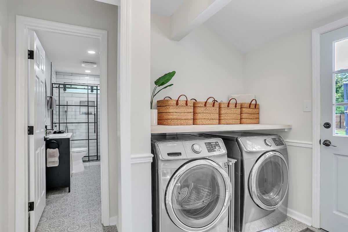 Holiday home Coastal Pool Retreat Near Downtown & Fun *