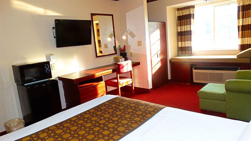Microtel & By Wyndham Savannah/pooler 3* Savannah