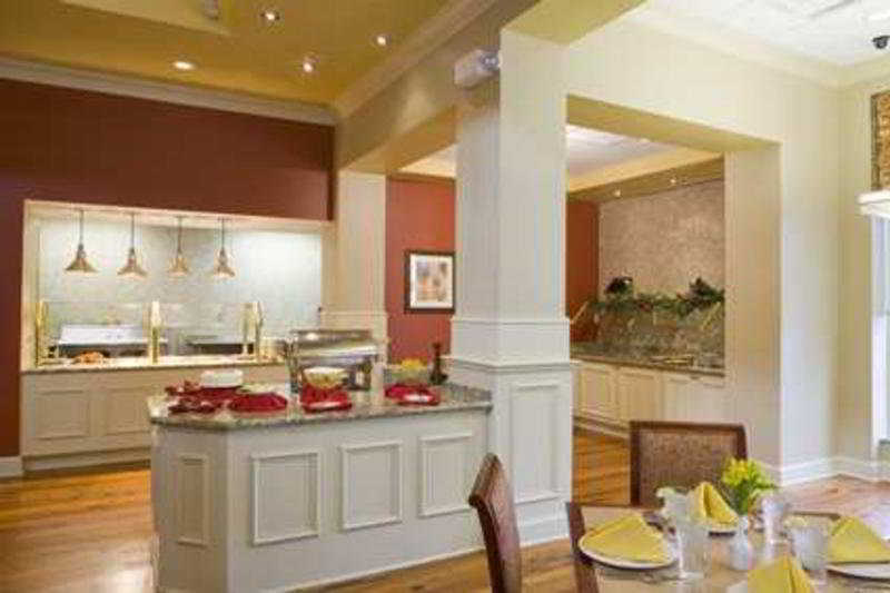 Hilton Garden Midtown 3*