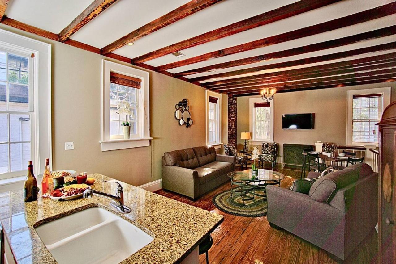 Comfy Carriage House Steps From The River