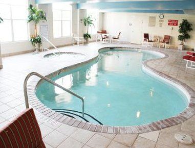 Wingate By Wyndham Gateway Hotel 2*