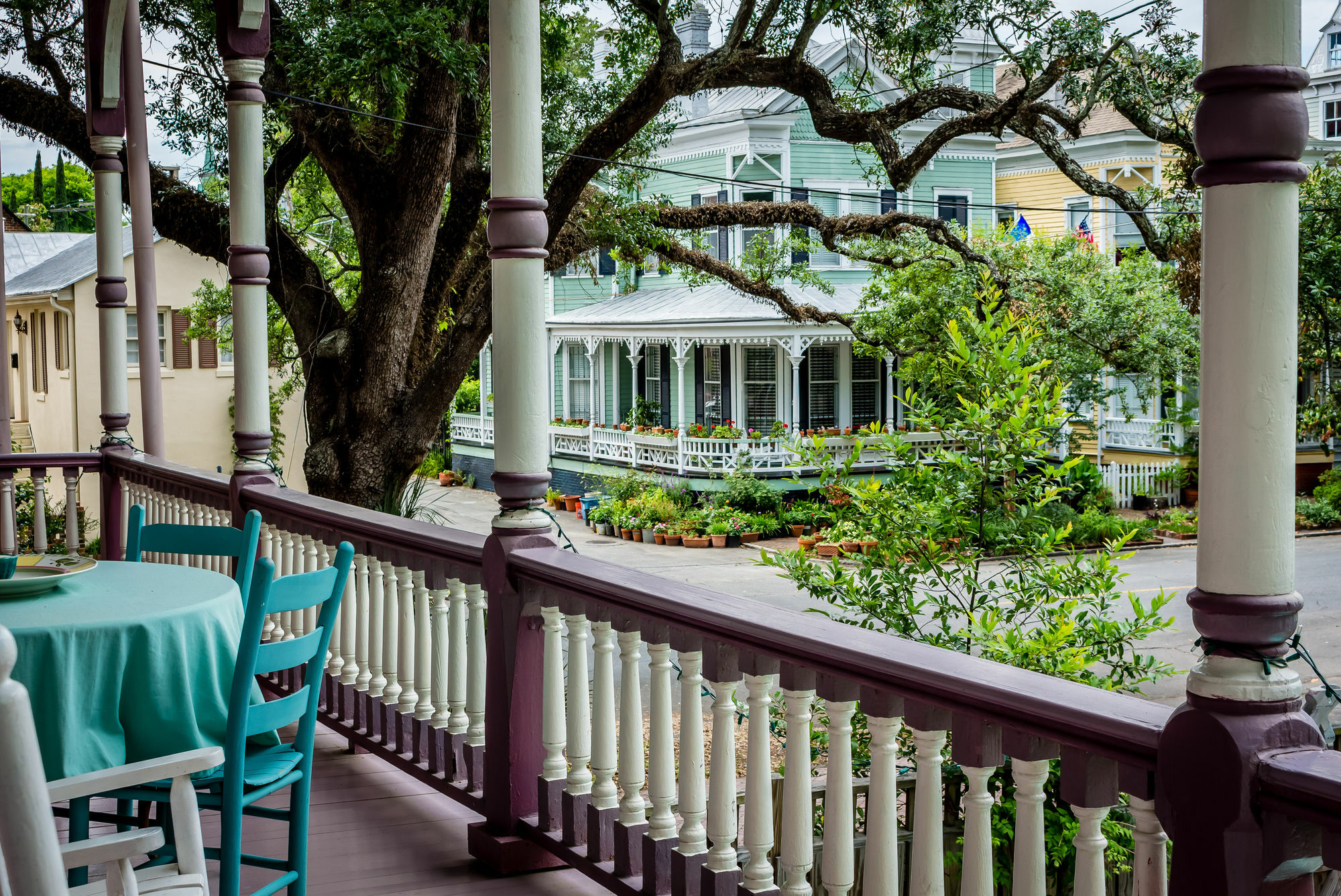 Bed & Breakfast Amethyst Garden