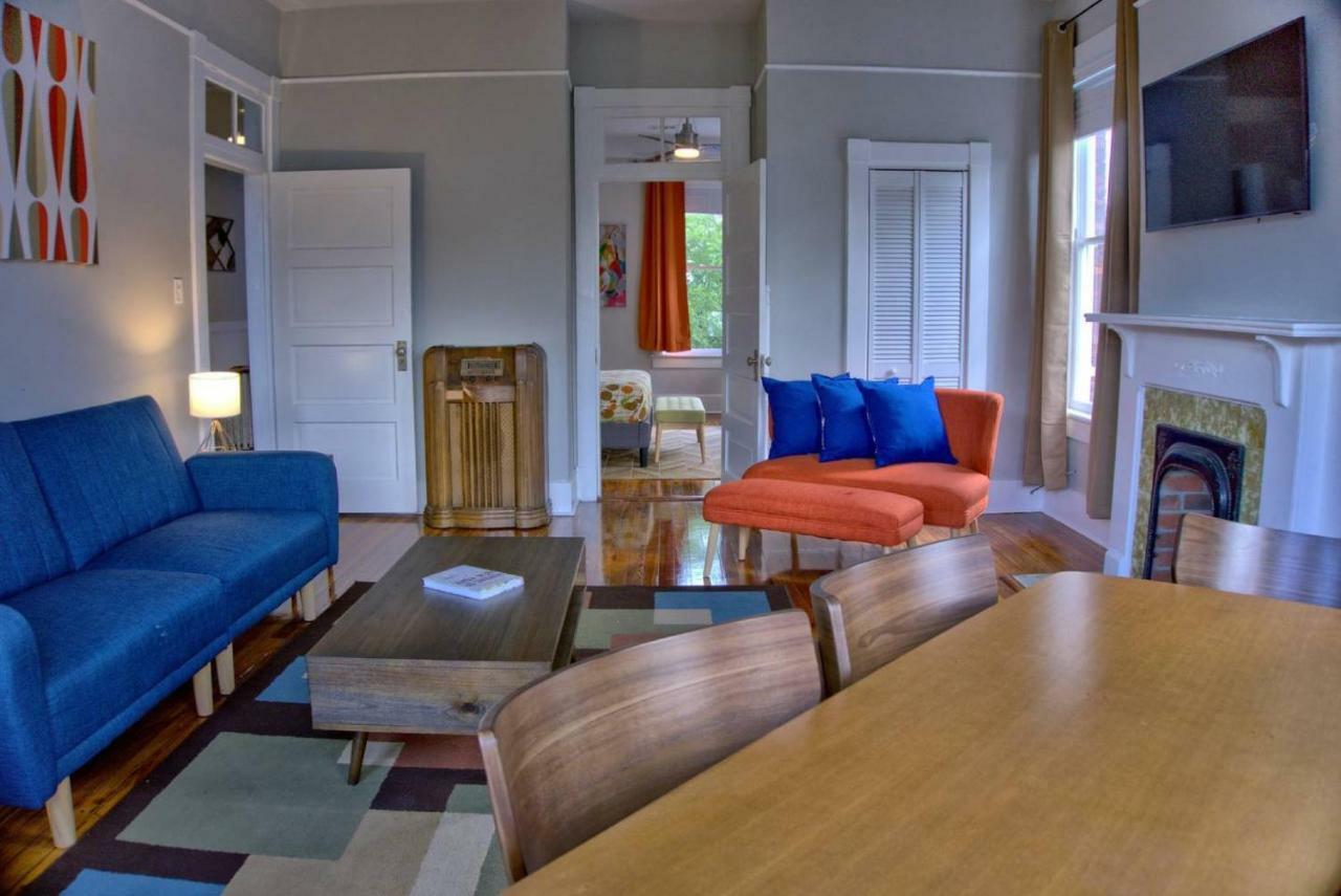 Beautiful Brick 2 Bedroom Savannah