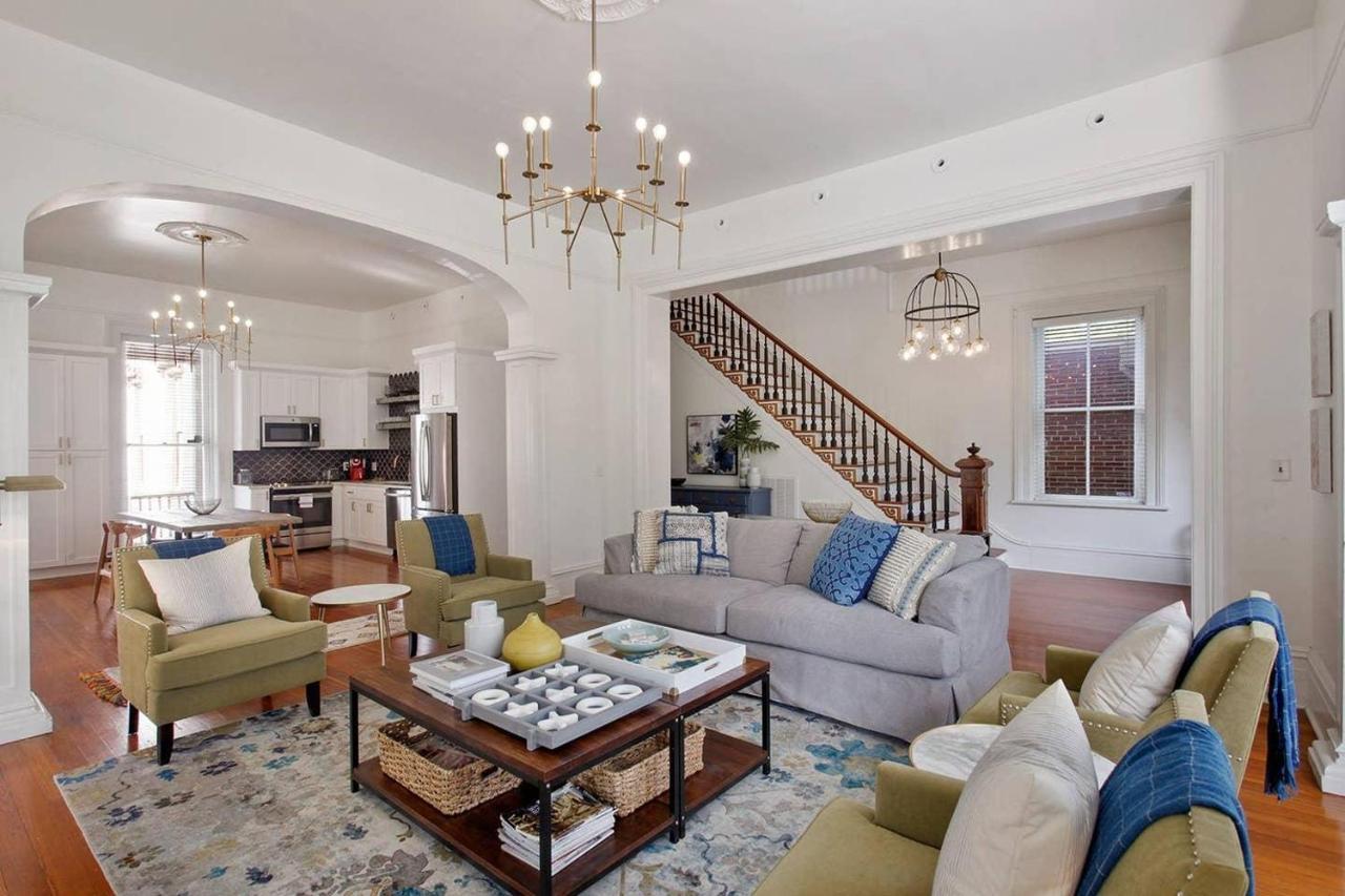 Apartment At Historic Award Winning Mansion *