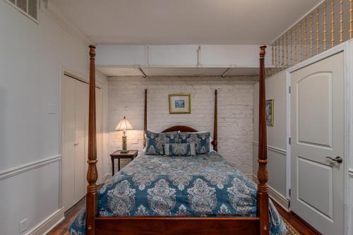 Bed & Breakfast Amethyst Garden 4*