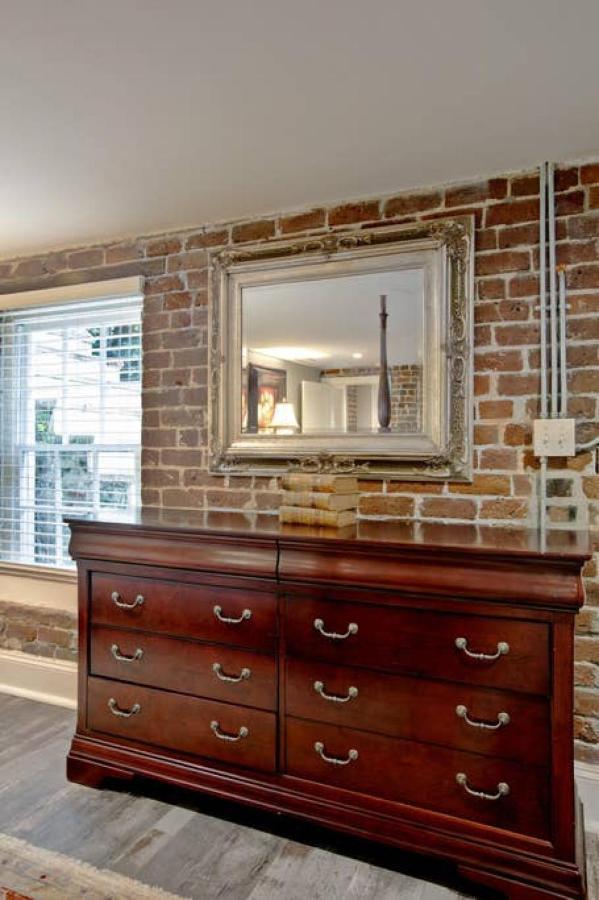 Holiday home Restored Historic 5 Bedroom 4 And A Half Bath *