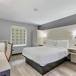 Days Inn By Wyndham Savannah Gateway I-95